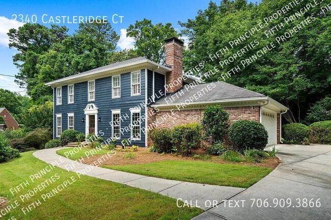 property at 2340 Castleridge Ct