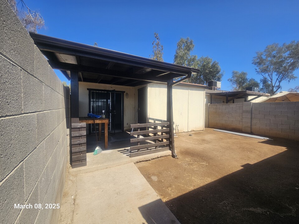 3646 N 69th Ave, Unit 58 in Phoenix, AZ - Foto de edificio
