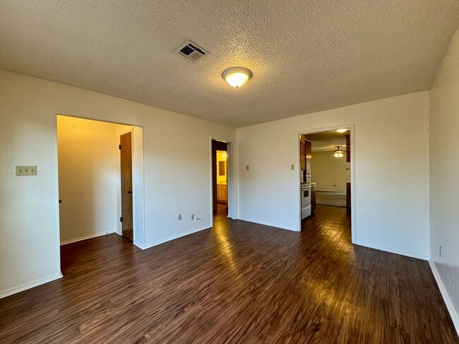 6608 Wiethorn Dr in Waco, TX - Building Photo - Building Photo