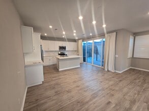 1681 Whitmore Lp in Chula Vista, CA - Building Photo - Building Photo
