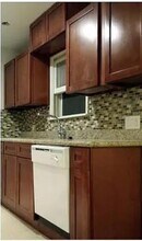 5216 Woodrow Ave in Austin, TX - Building Photo - Building Photo