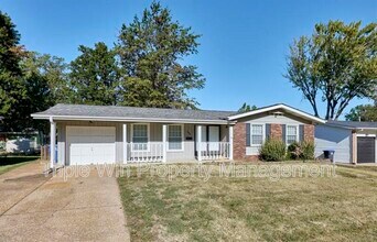 1405 Willowbrook Dr in Florissant, MO - Building Photo - Building Photo