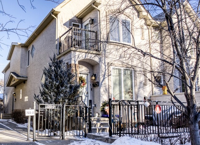 property at 720-756 Ave SW