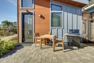 157 Ave Portola in El Granada, CA - Building Photo - Building Photo
