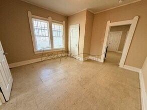 511 Reid St in Lake Charles, LA - Building Photo - Building Photo