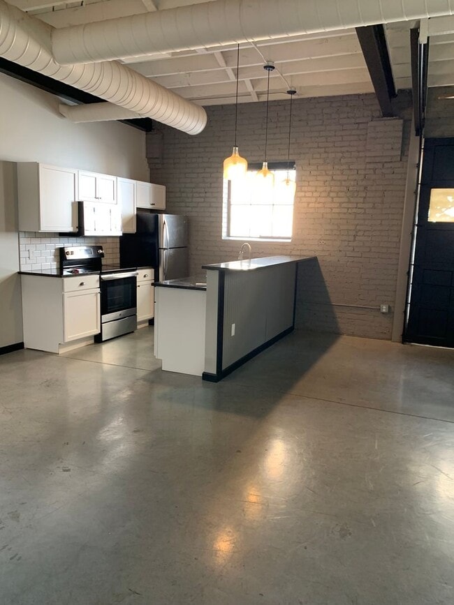 property at 105 Pendleton St