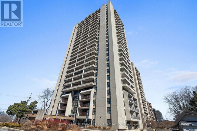 1109-1785 FROBISHER Ln in Ottawa, ON - Building Photo - Building Photo