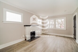 1736 Mansfield Rd in Toledo, OH - Building Photo - Building Photo