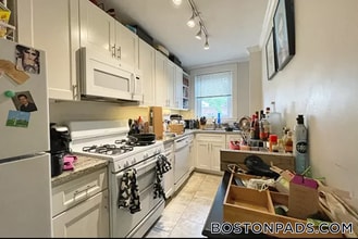 257 Washington St, Unit 3 in Salem, MA - Foto de edificio - Building Photo