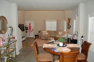 3102 Green St in Bryan, TX - Building Photo - Building Photo