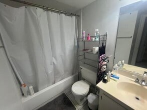 504 Shady Pine Way in Greenacres, FL - Building Photo - Building Photo