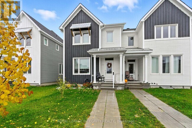 property at 820 Bascule Pl