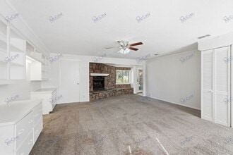 3401 Princeton Dr in Irving, TX - Building Photo - Building Photo