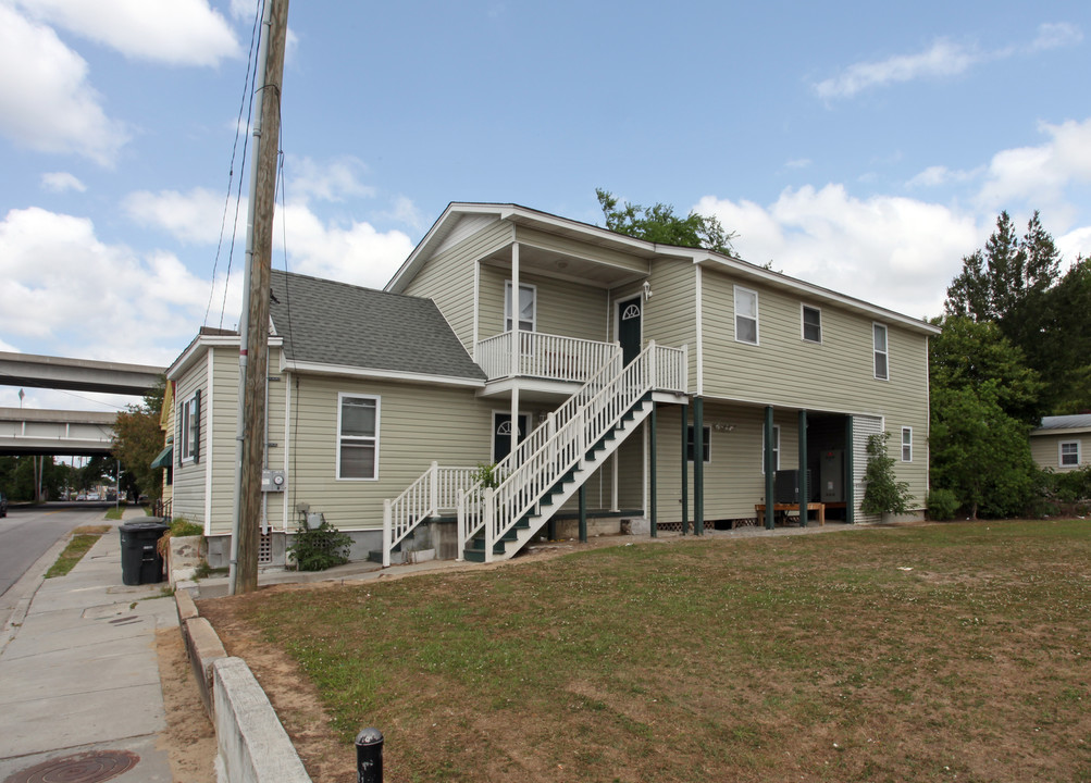 86 Romney St in Charleston, SC - Building Photo