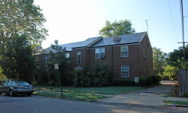 1320-1324 Kenmore Ave in Fredericksburg, VA - Building Photo - Building Photo