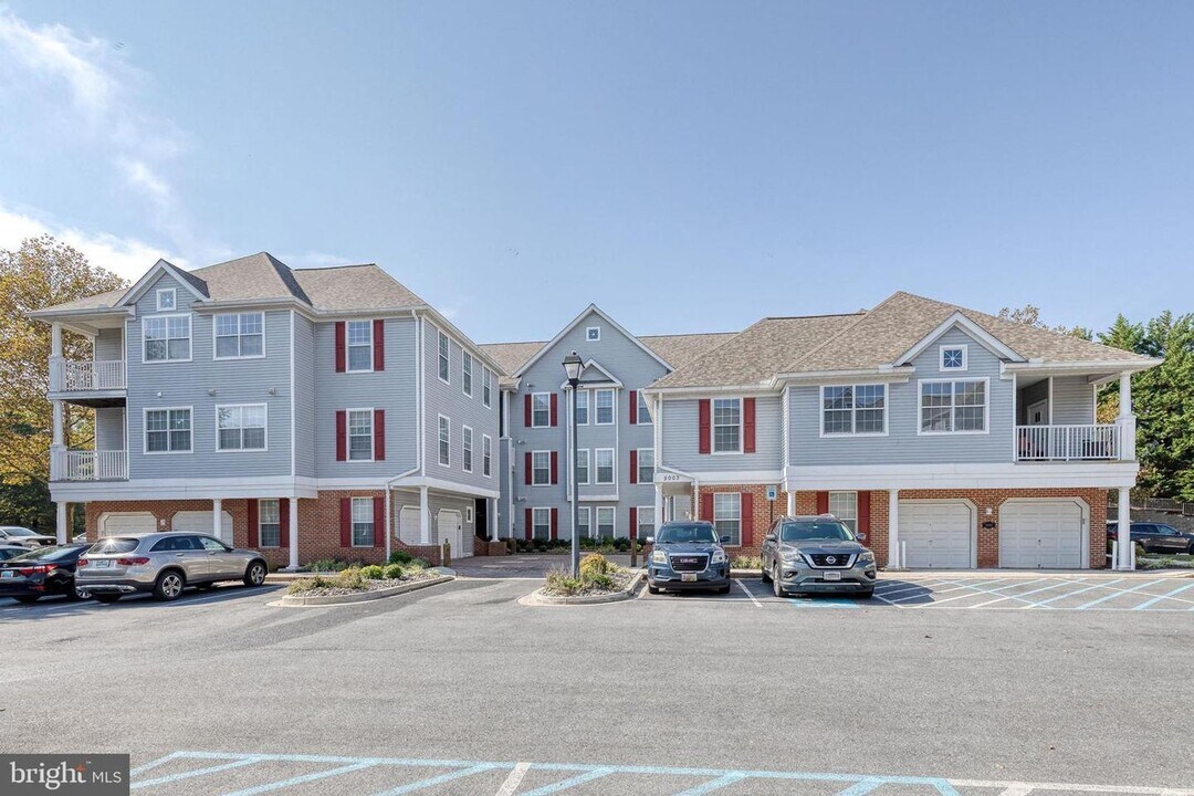5003 Hollington Dr in Owings Mills, MD - Building Photo