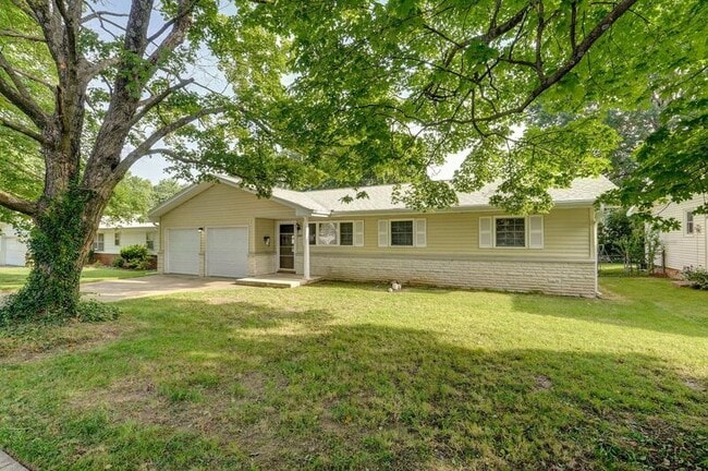 property at 2137 E Madison St