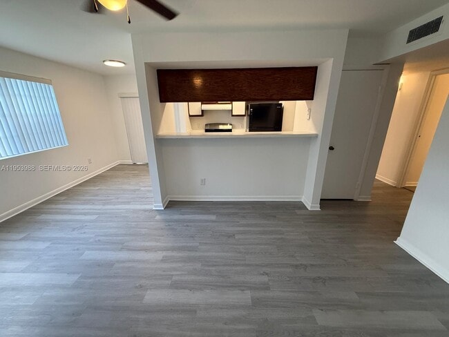 15285 SW 107th Ln in Miami, FL - Building Photo - Building Photo