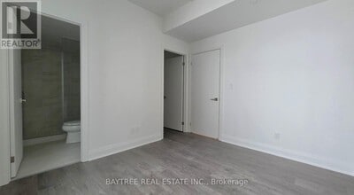 2 Erskine Rd in Mississauga, ON - Building Photo - Building Photo