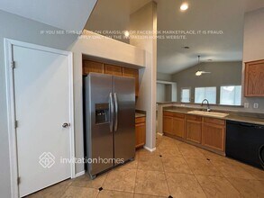 2410 N 108th Dr in Avondale, AZ - Building Photo - Building Photo