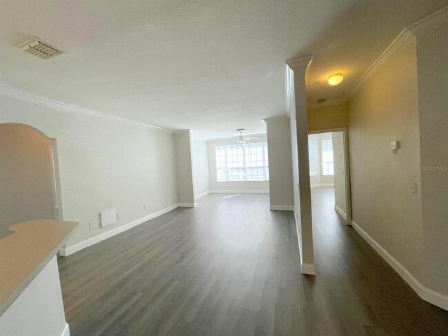 3349 S Kirkman Rd in Orlando, FL - Foto de edificio - Building Photo