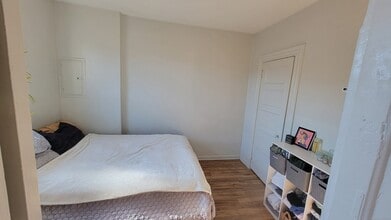 255 Main St in Bristol, CT - Building Photo - Building Photo