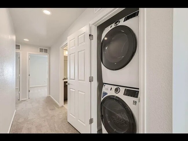 property at 6416 N Biscay St