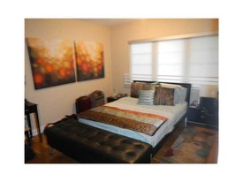 930 10th St Apartamentos