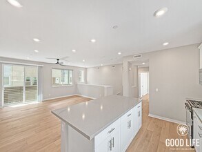 10512 Derella Wy in San Diego, CA - Building Photo - Building Photo