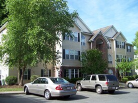 432 Ivy Glen Dr in Winston-Salem, NC - Building Photo