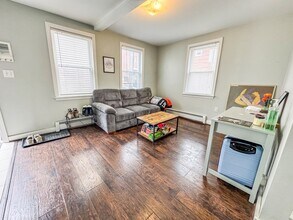 123 Willow St in Cambridge, MA - Foto de edificio - Building Photo