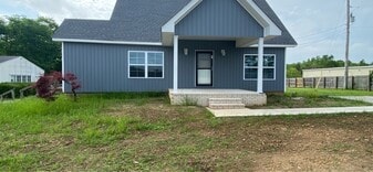 2463 KY-94 in Murray, KY - Building Photo