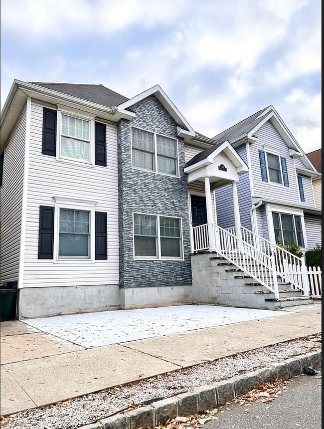 278 Gates Ave Rentals in Jersey City, NJ