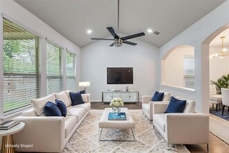 10805 Owyhee Vw in Austin, TX - Building Photo - Building Photo