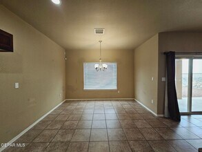 12185 Copper Valley Ln in El Paso, TX - Building Photo - Building Photo