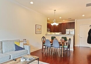 600 Commodore Court in Philadelphia, PA - Building Photo - Building Photo