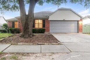 5411 Roserock Ln in Spring, TX - Building Photo