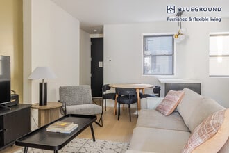 250 N 6th St in Brooklyn, NY - Building Photo - Building Photo