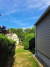 158 Baker St in Boston, MA - Foto de edificio - Building Photo