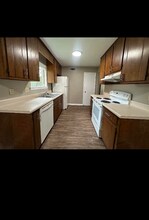 1409 Shallow Brook in Tallahassee, FL - Building Photo - Building Photo