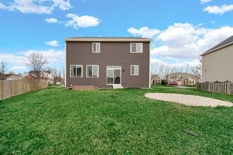 2155 Greenview Dr in Woodstock, IL - Building Photo - Building Photo