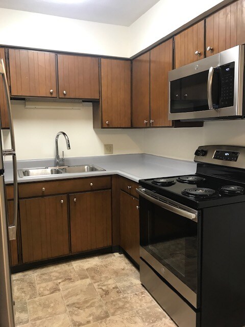 634 W Foulke Ave in Findlay, OH - Building Photo