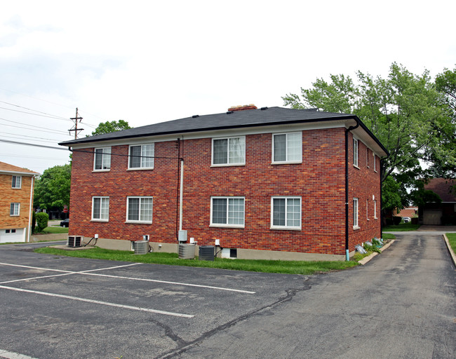 3025 Aerial Ave in Kettering, OH - Building Photo - Building Photo