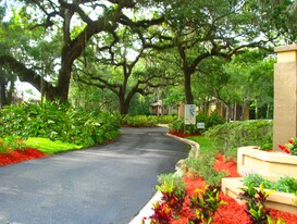 Mandarin Lanai Apartamentos