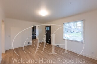 427 E Pine St in Walla Walla, WA - Building Photo - Building Photo