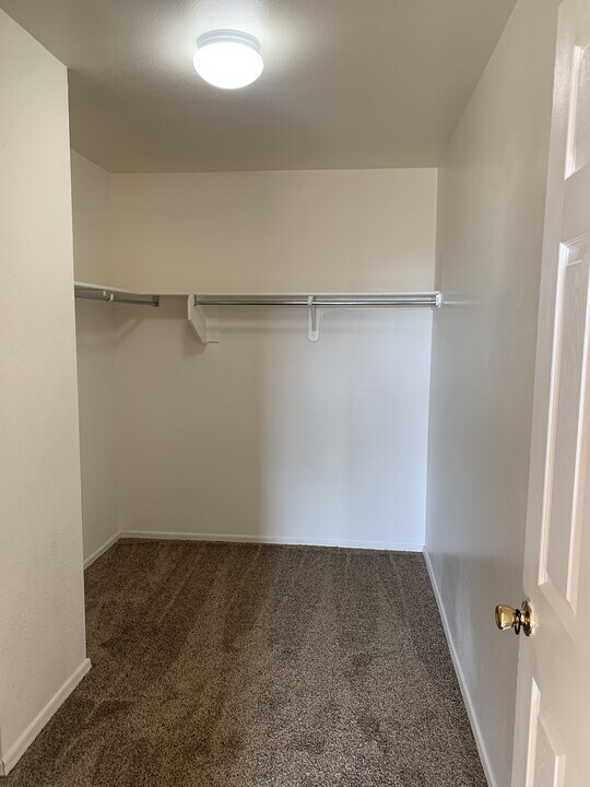 6796 S Parliament Dr in Tucson, AZ - Building Photo