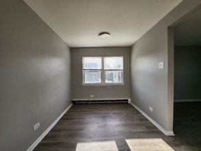 6437 S Evans Ave in Chicago, IL - Building Photo - Building Photo