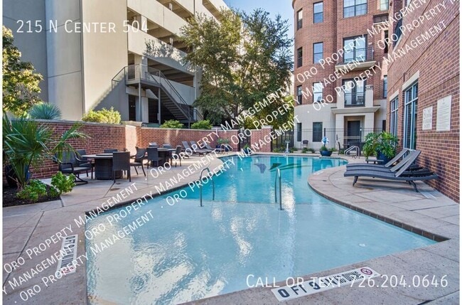 Live the High Paradise at The Vidorra, a Full-Service High-Rise with Stunning Views and Amenities!!! in San Antonio, TX - Building Photo - Building Photo