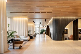 Heming in McLean, VA - Foto de edificio - Building Photo