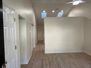 2 Crystal Oaks Ct in Durham, NC - Building Photo - Building Photo